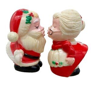 Mr. and Mrs. Santa Claus Vintage Salt and Pepper Shakers Vintage